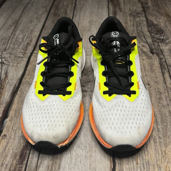 Nike Winflo 10 White Volt Laser Orange Mens Size 7.5 - Picture 2 of 12